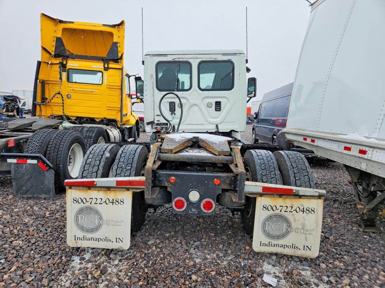 2017 Freigliner 2017 Freightliner Cascadia Semi Truck