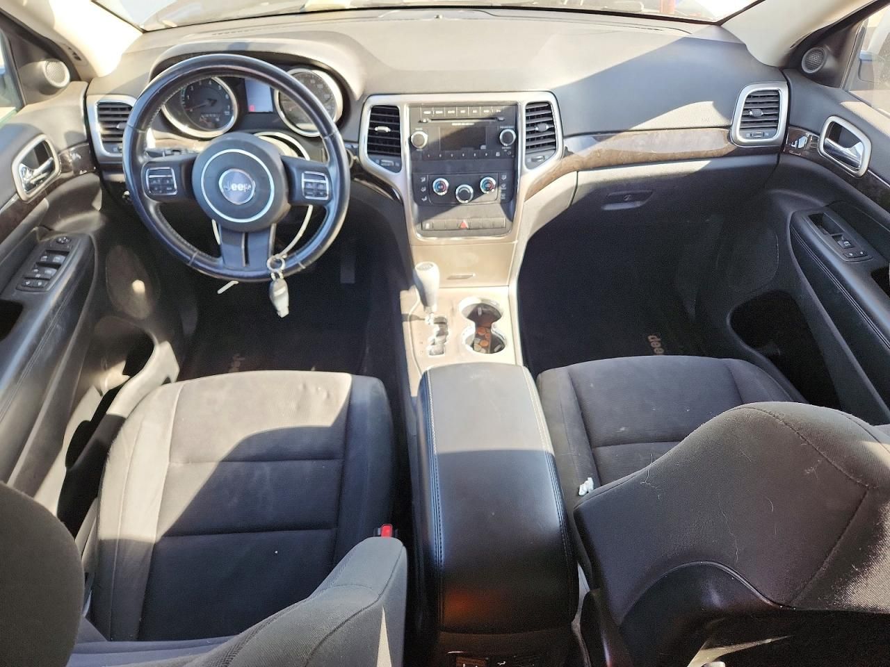 2012 Jeep Grand Cherokee Laredo