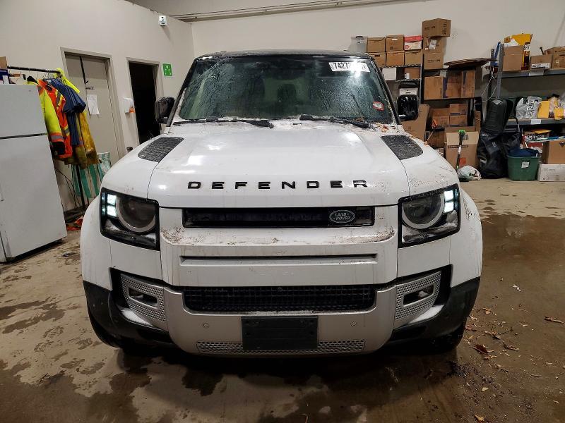 2023 Land Rover Defender 90 s