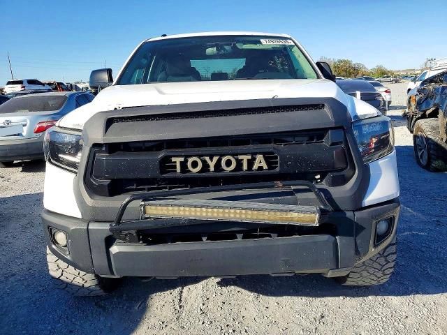 2017 Toyota Tundra Crewmax SR5