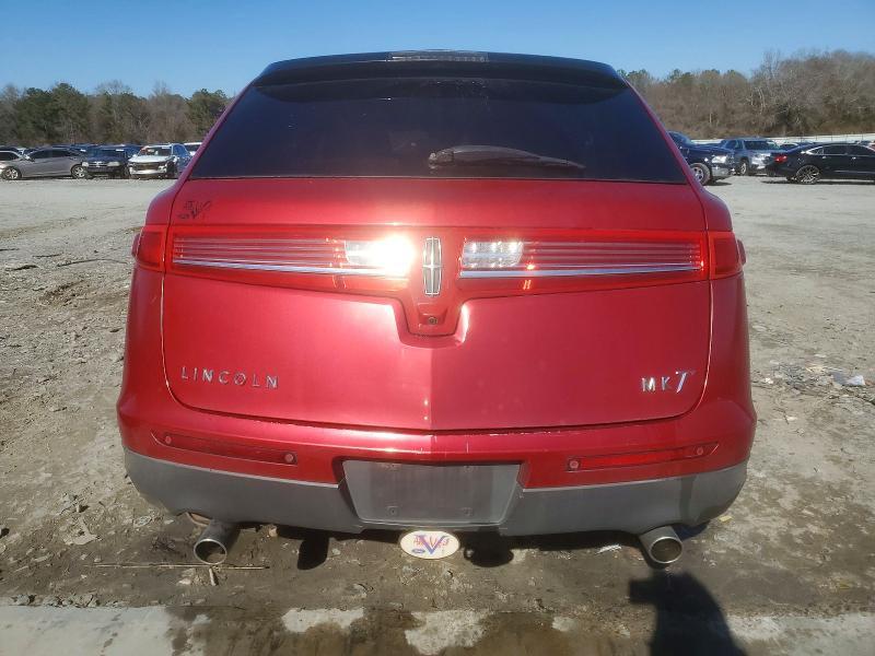 2011 Lincoln MKT