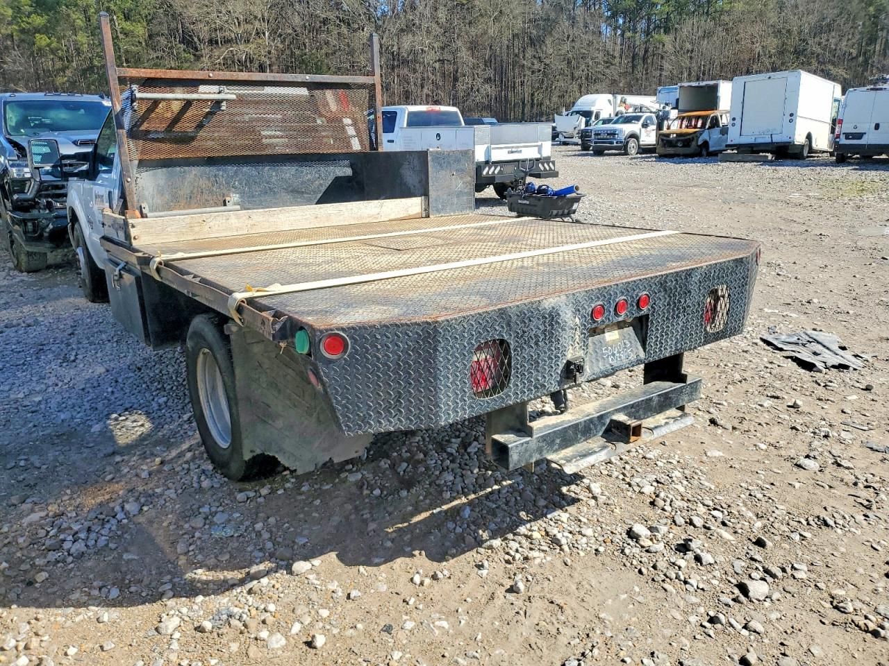 2016 Ford F350 Super Duty Flatbed Truck