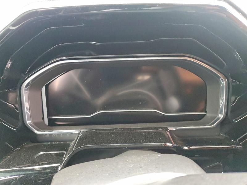 2024 GMC Sierra K1500 slt