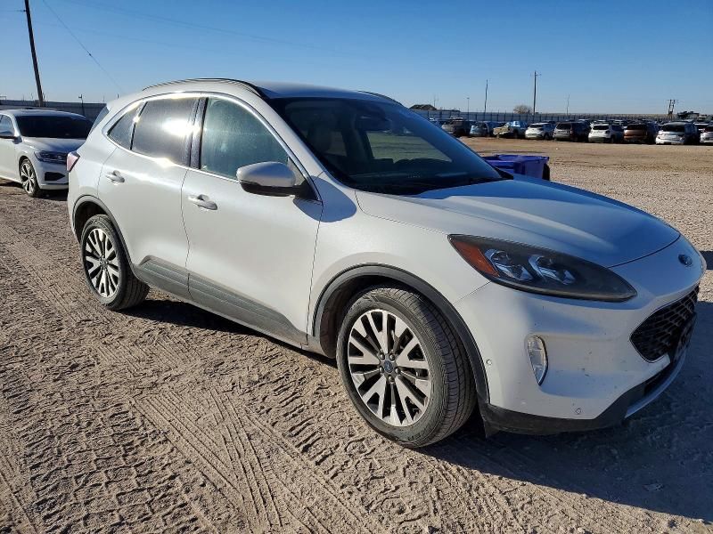 2020 Ford Escape Titanium