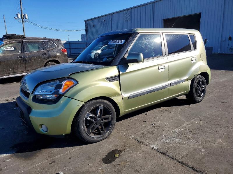 2010 KIA Soul +