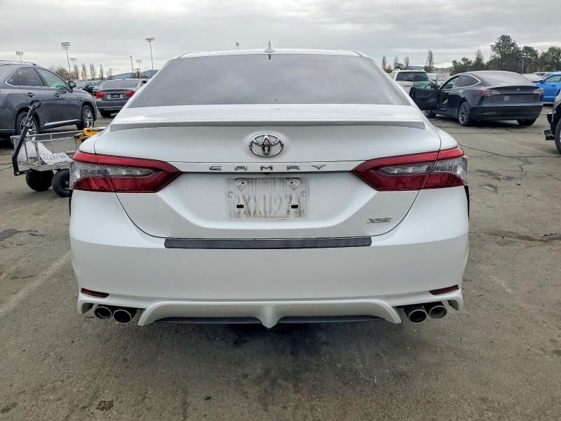 2021 Toyota Camry xse