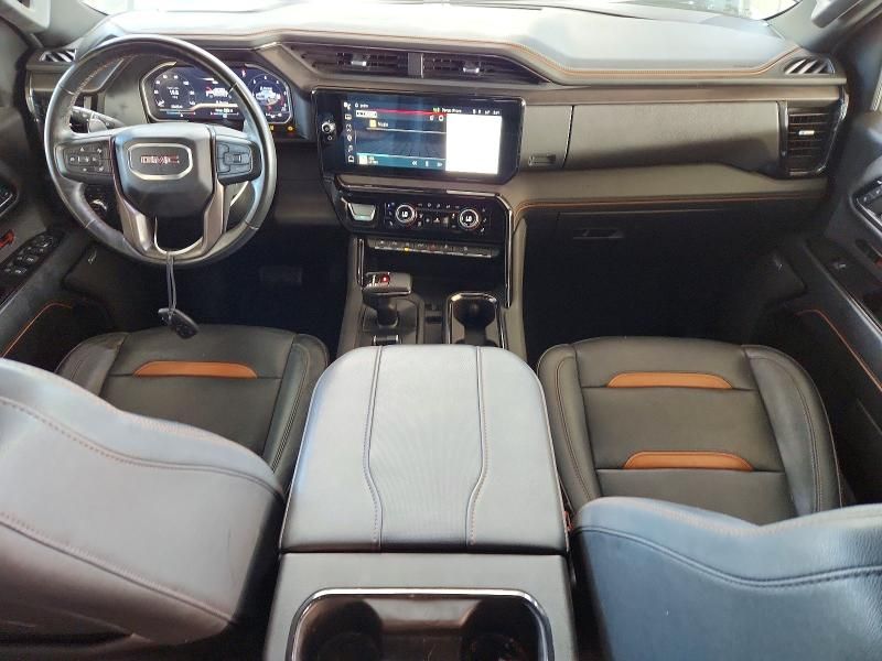 2023 GMC Sierra K1500 AT4