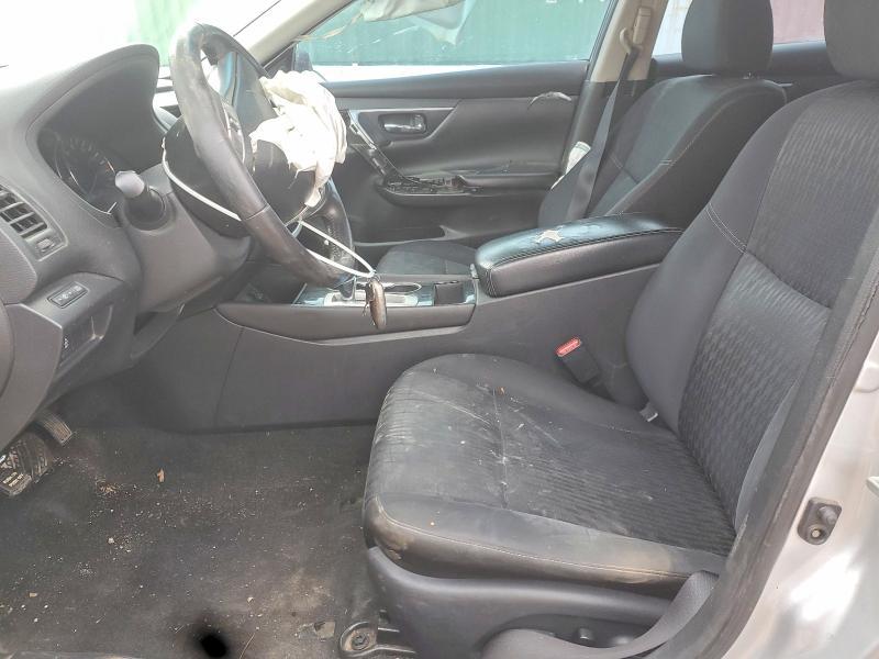 2018 Niss Altima 2.5 sv