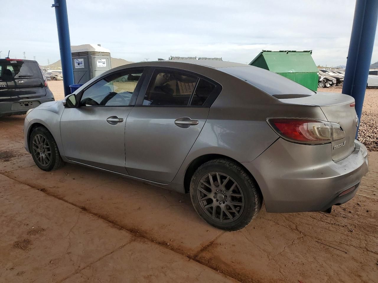2010 Mazda 3 I