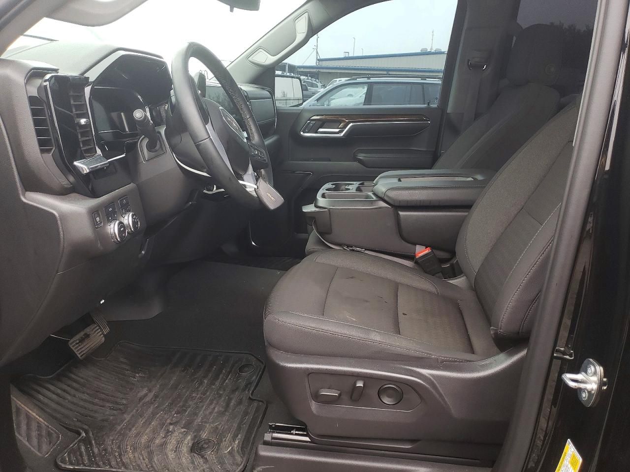 2024 GMC Sierra K1500 Elevation