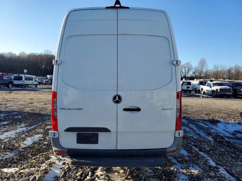 2021 Mercedes-Benz 2021 Mercedes Benz Sprinter 2500 Delivery van