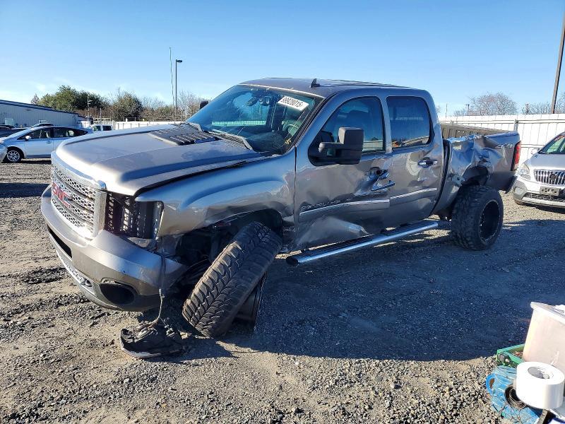 2014 GMC Sierra K2500 Denali