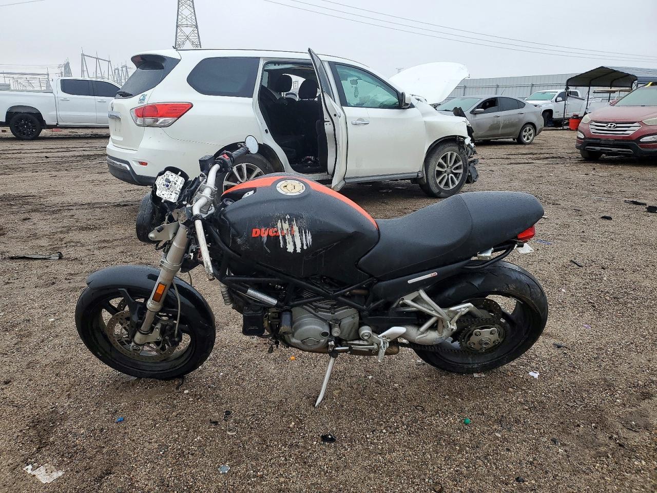 2005 Ducati Monster S2R