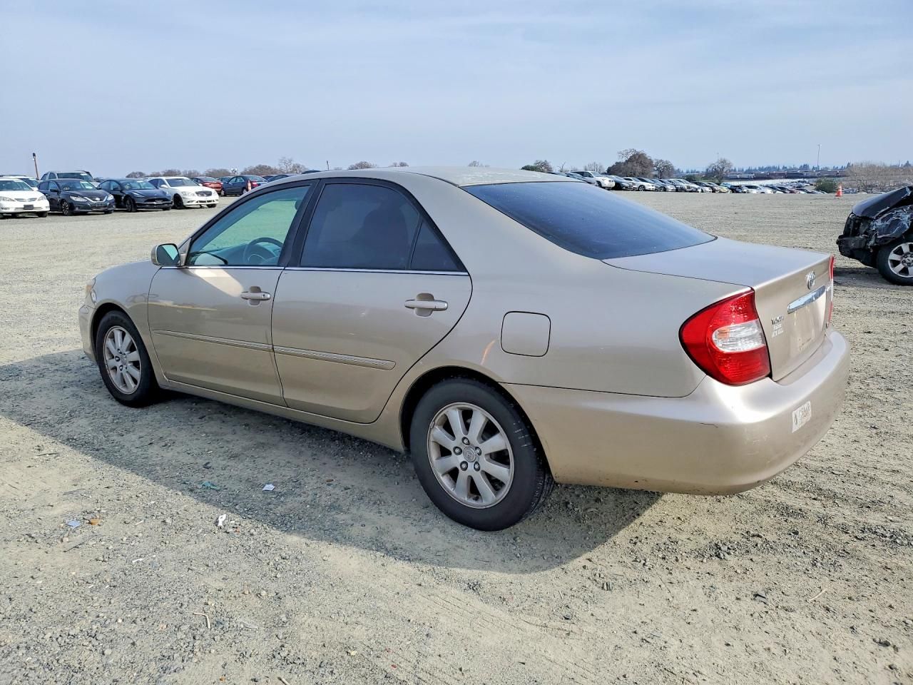 2003 Toyota Camry le