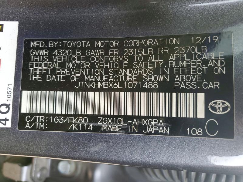 2020 Toyota C-hr xle