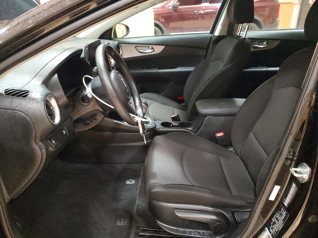 2022 KIA Forte fe