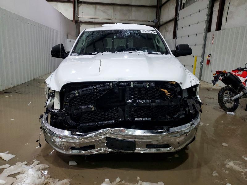 2023 Dodge Ram 1500 Classic slt