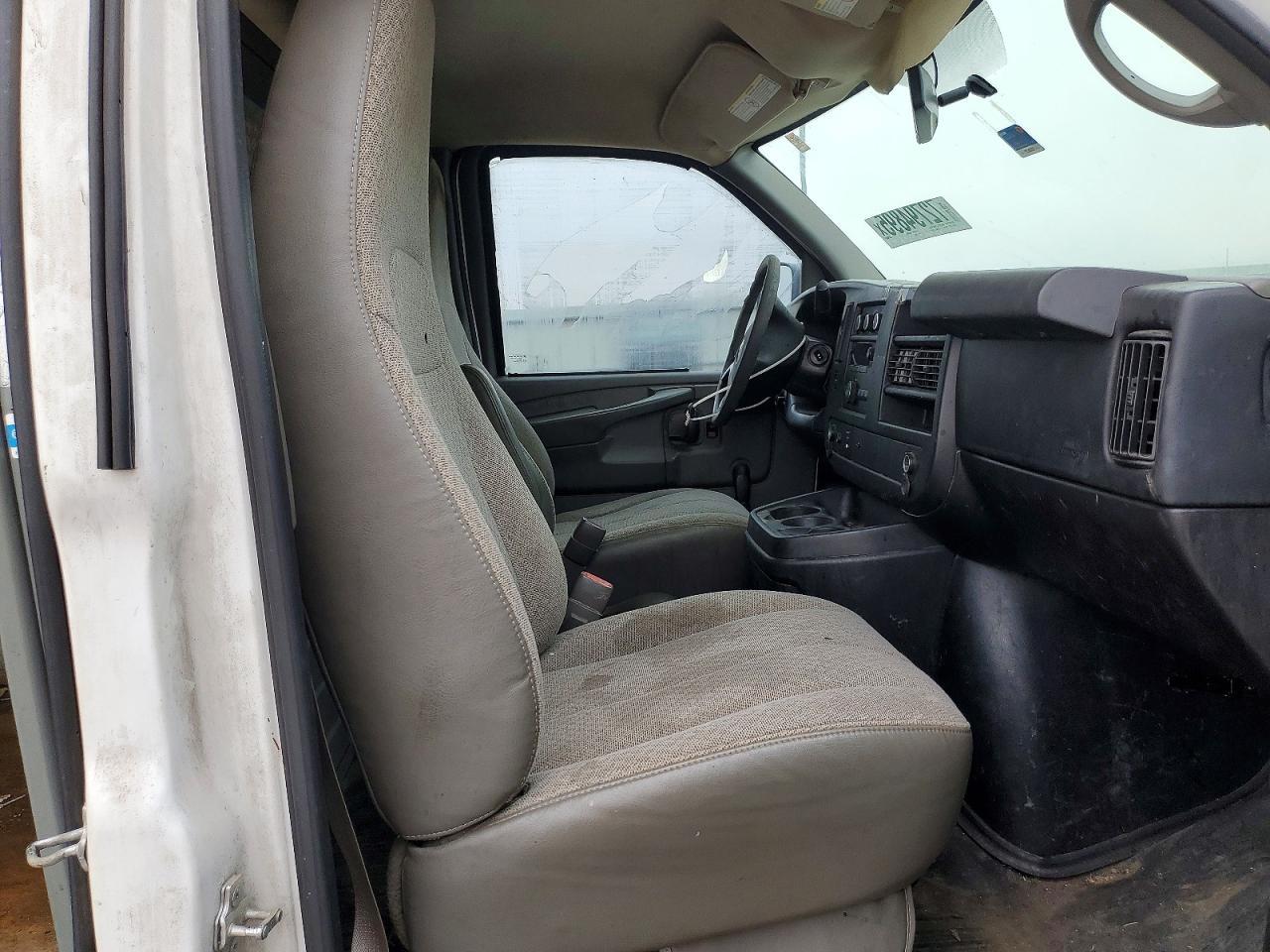 2013 Chevrolet 2013 Chev Express G2500