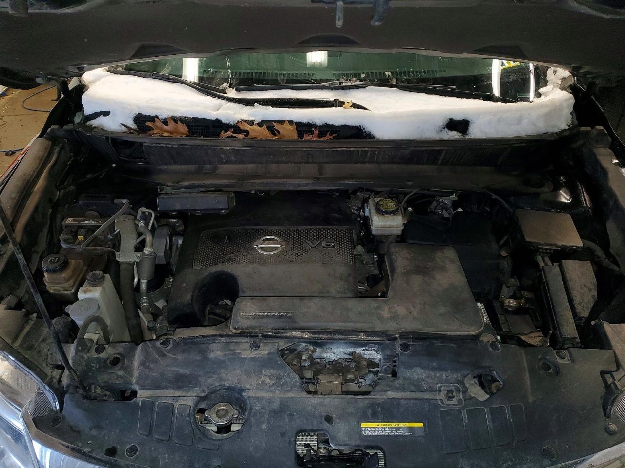 2016 Nissan Pathfinder s