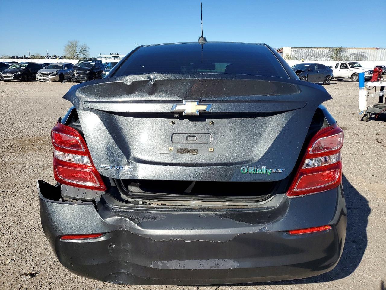 2018 Chevrolet Sonic lt