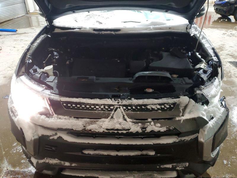 2020 Mitsubishi Outlander se