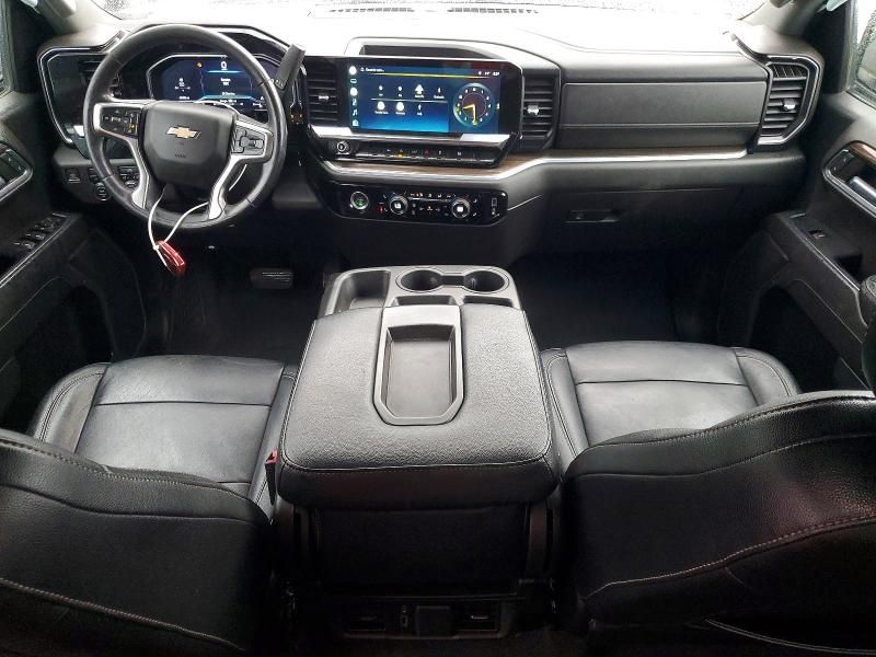 2022 Chevrolet Silverado K1500 lt