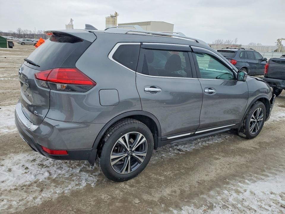 2017 Nissan Rogue sv