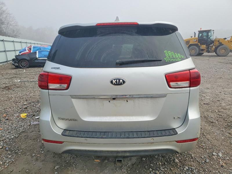 2016 KIA Sedona lx