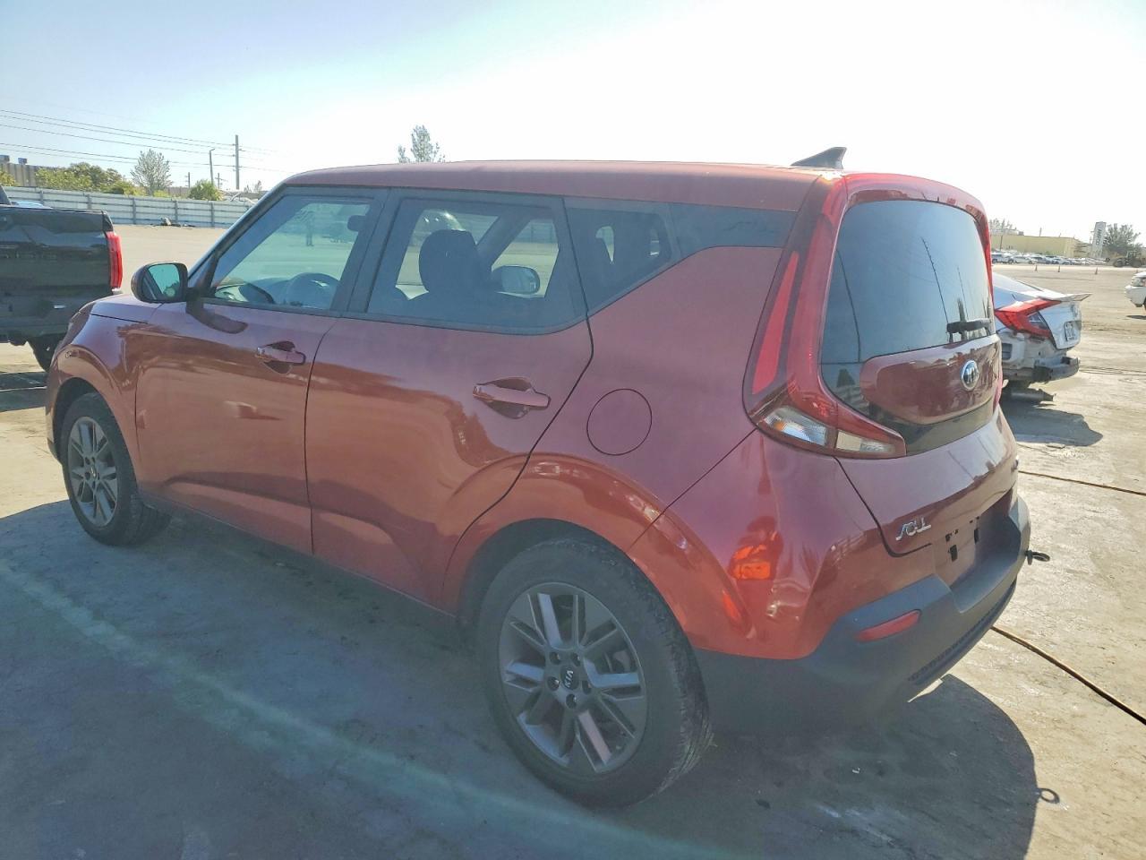2021 KIA Soul lx