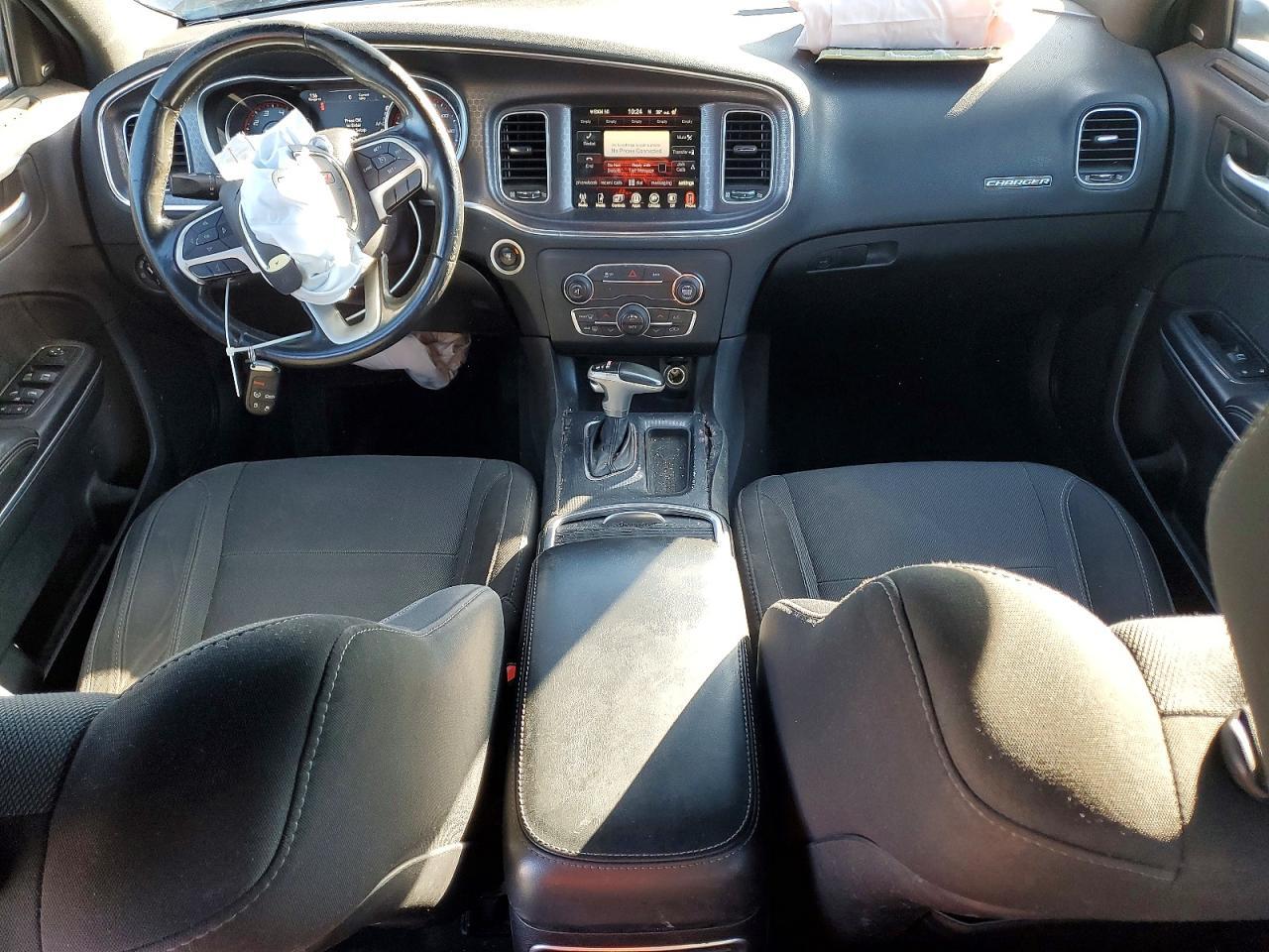 2016 Dodge Charger sxt