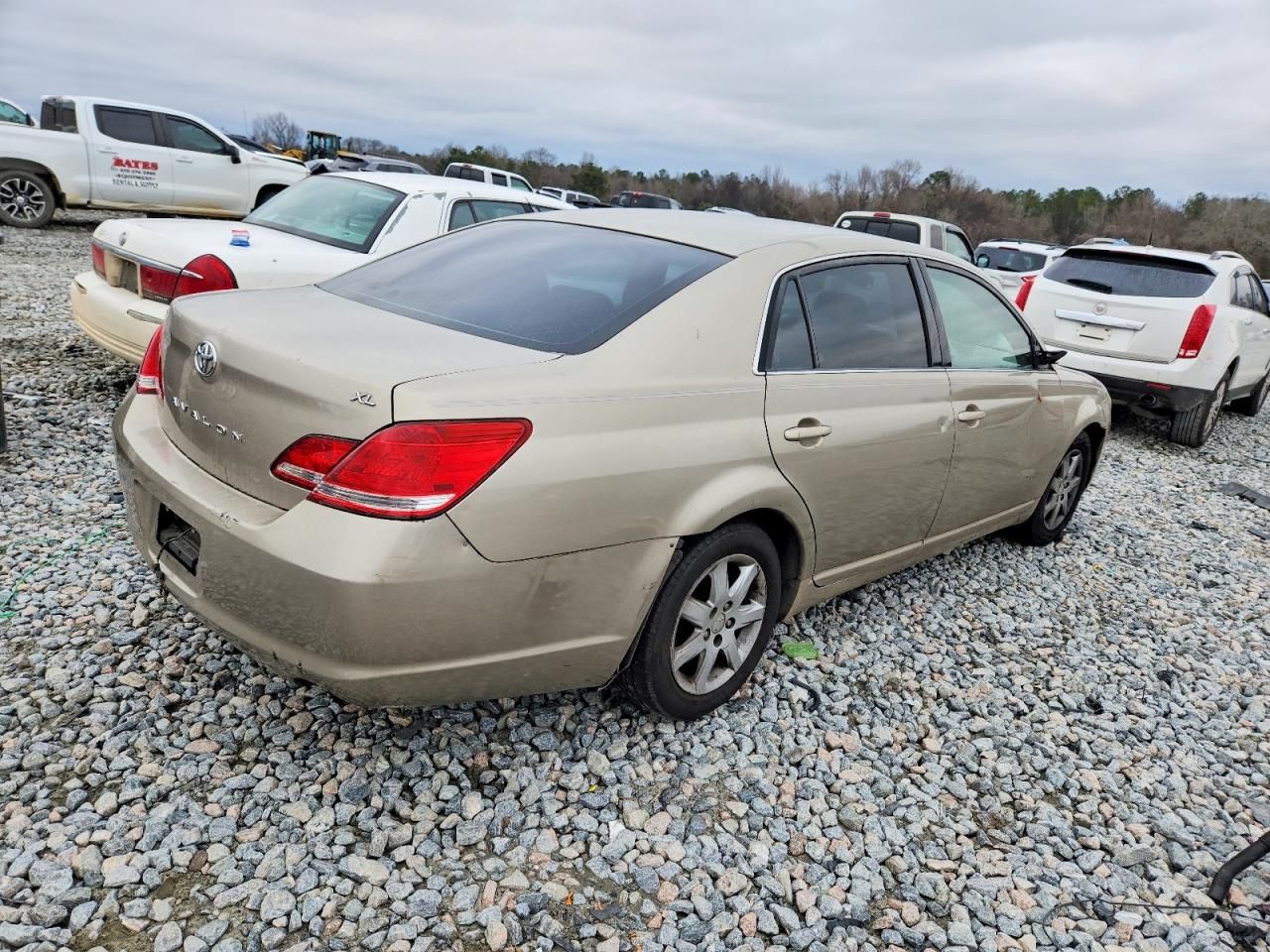 2005 Toyota Avalon xl
