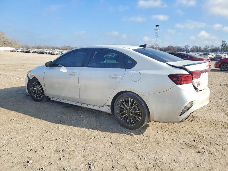 2022 KIA Forte gt Line