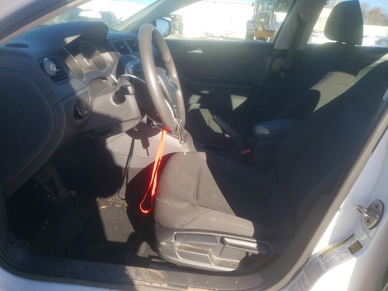 2015 Volkswagen Jetta Base