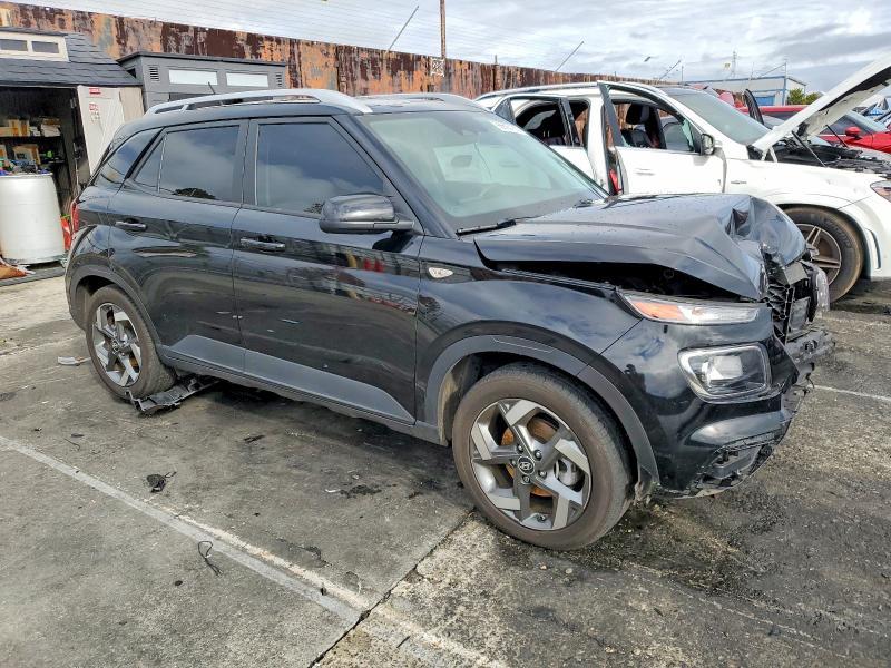 2024 Hyundai Venue sel