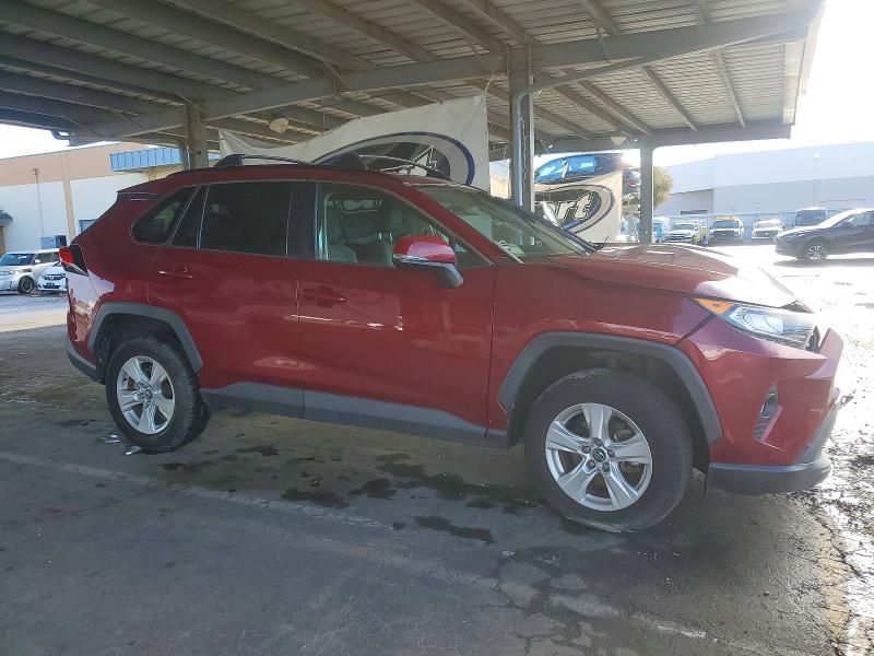 2020 Toyota Rav4 xle