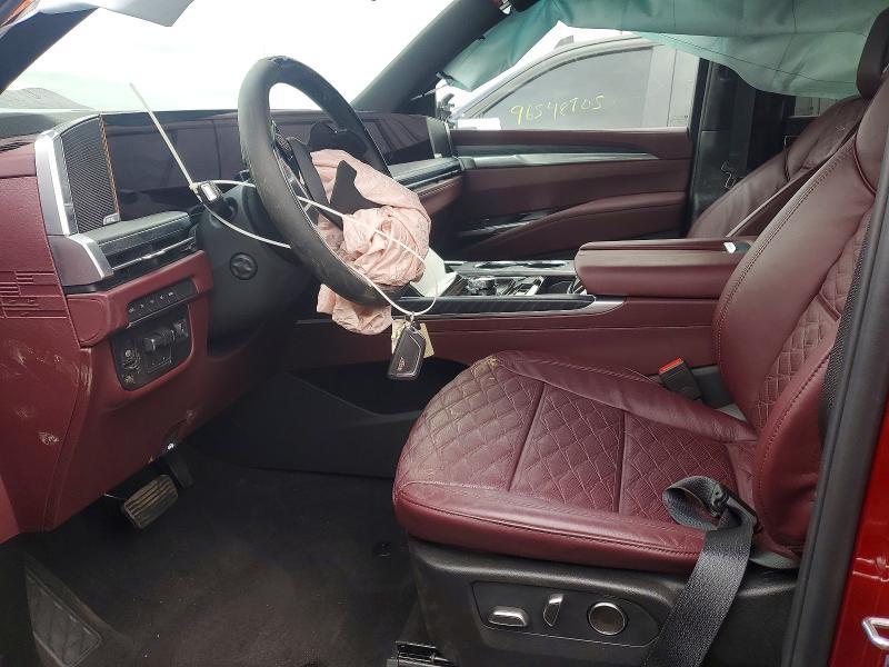 2026 Cadillac Escalade esv Luxury