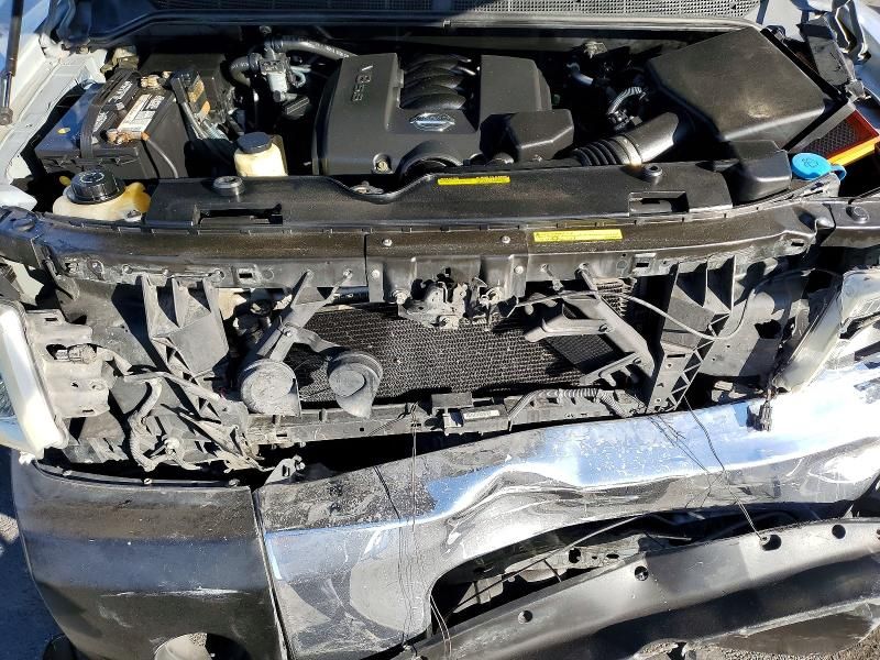 2005 Nissan Armada se