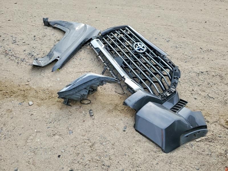 2023 Toyota Tundra Crewmax Capstone