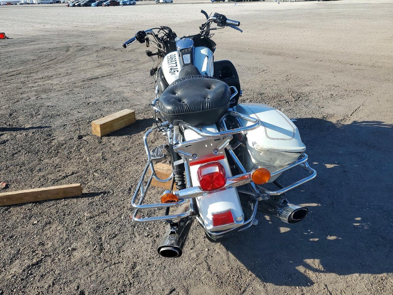 2002 Harley-Davidson Flhtcui