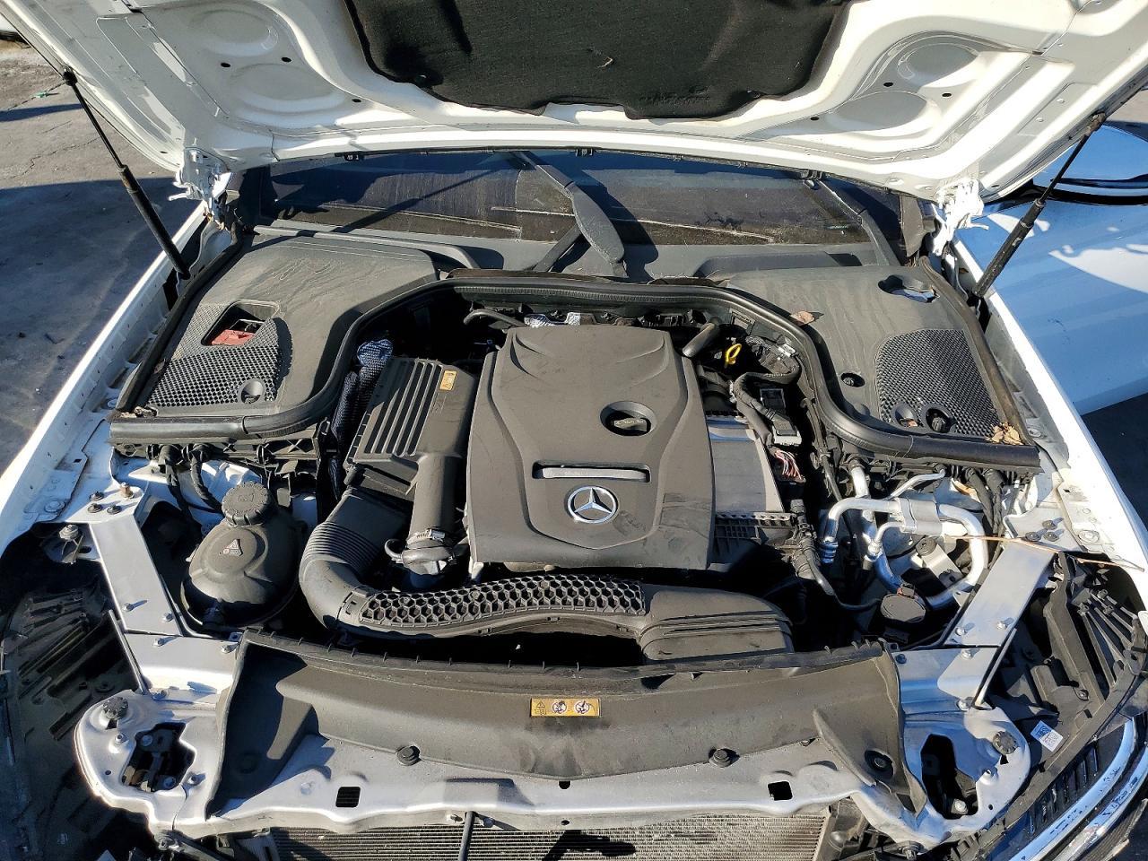2017 Mercedes-Benz E 300