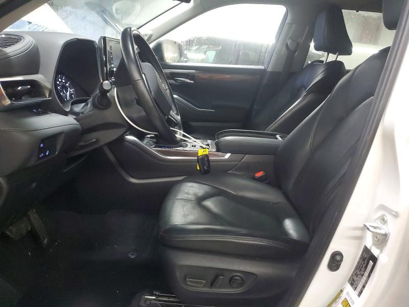 2021 Toyota Highlander Limited