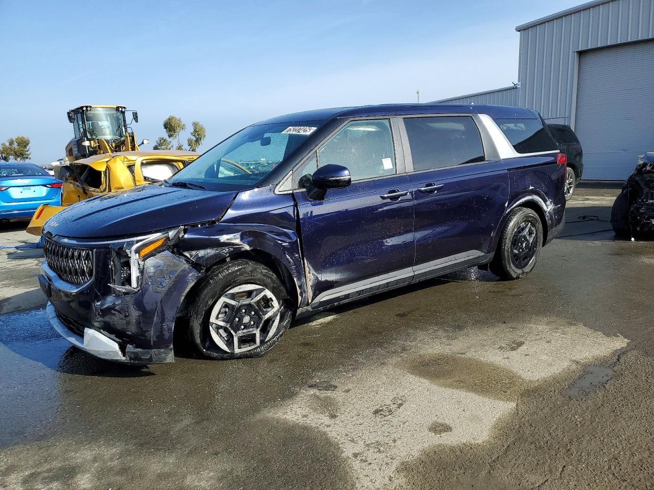 2026 KIA Carnival lx