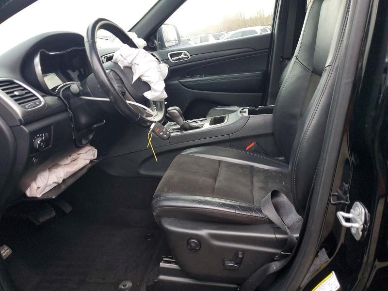 2020 Jeep Grand Cherokee Laredo