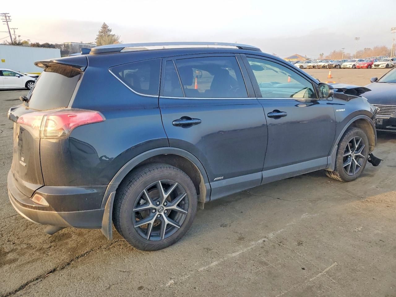 2017 Toyota Rav4 hv se