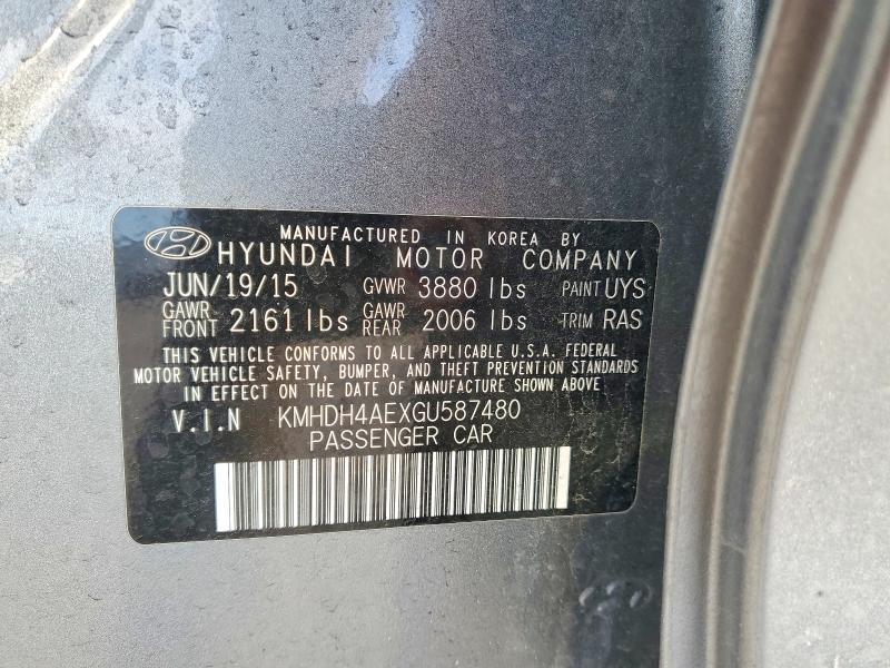2016 Hyundai Elantra se