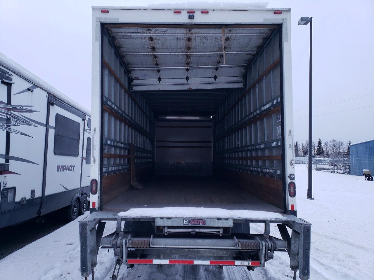 2020 International MV607 BOX Truck