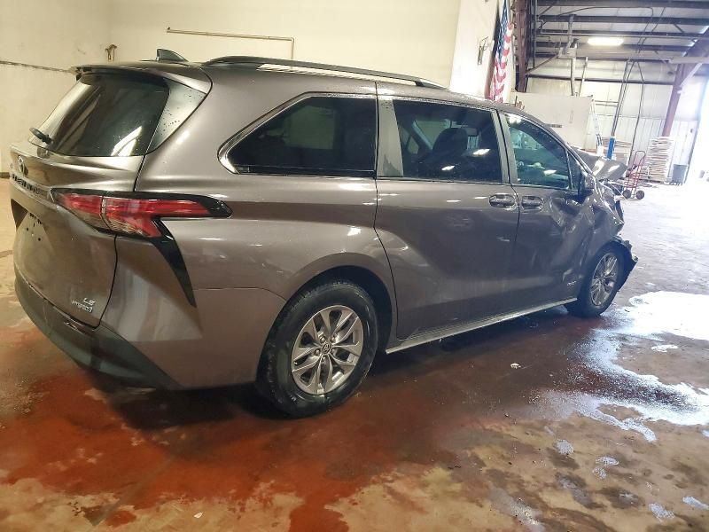2021 Toyota Sienna le