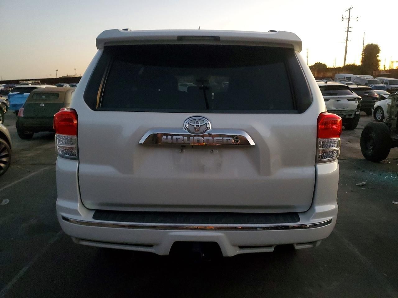 2013 Toyota 4runner SR5