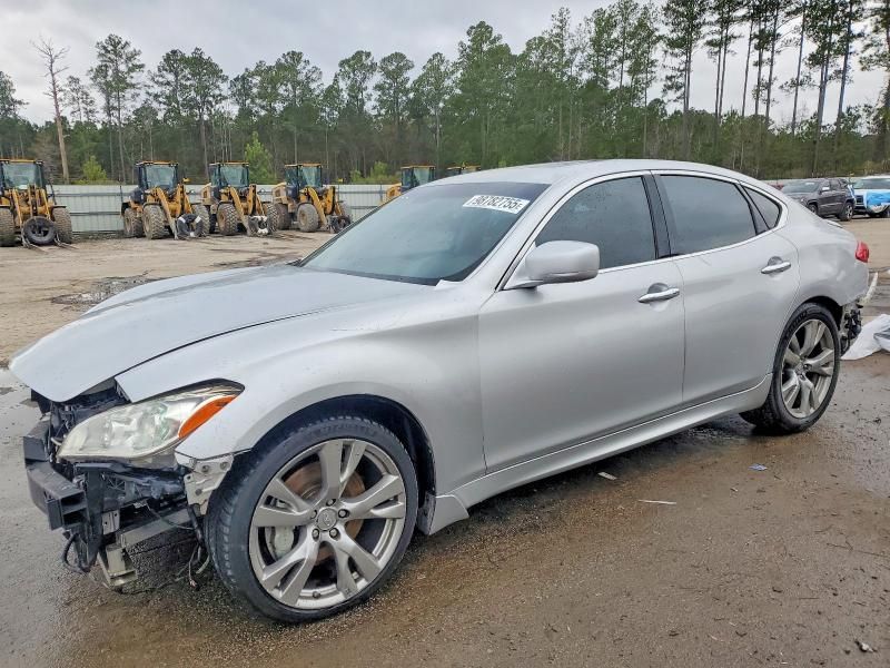 2011 Infiniti M37
