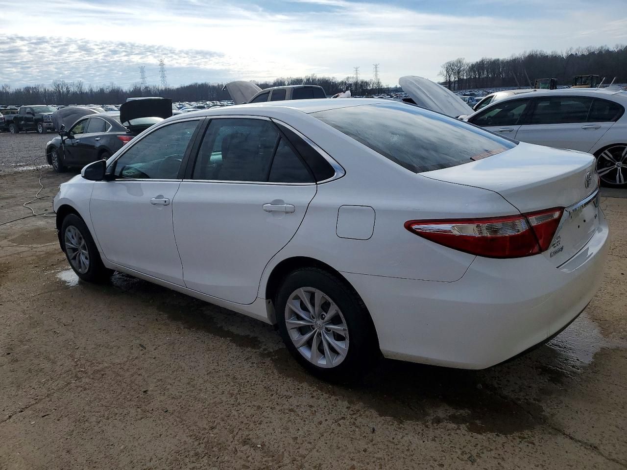 2017 Toyota Camry le Automatic